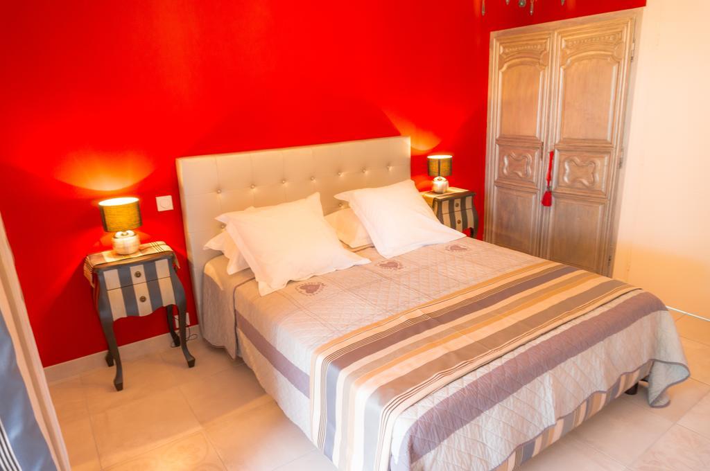 Le Clos De L'Olivade Saint-Just  Zimmer foto